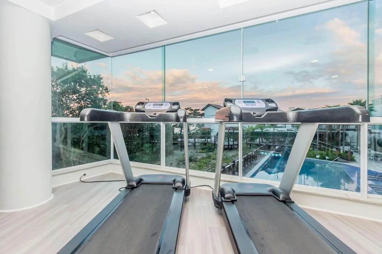 Varandas Do Atlantico 01B - Excelente Apartamento Em Condominio De Luxo A Beira Mar - Piscina Climatizada - Academia - Bombinhas Brazil