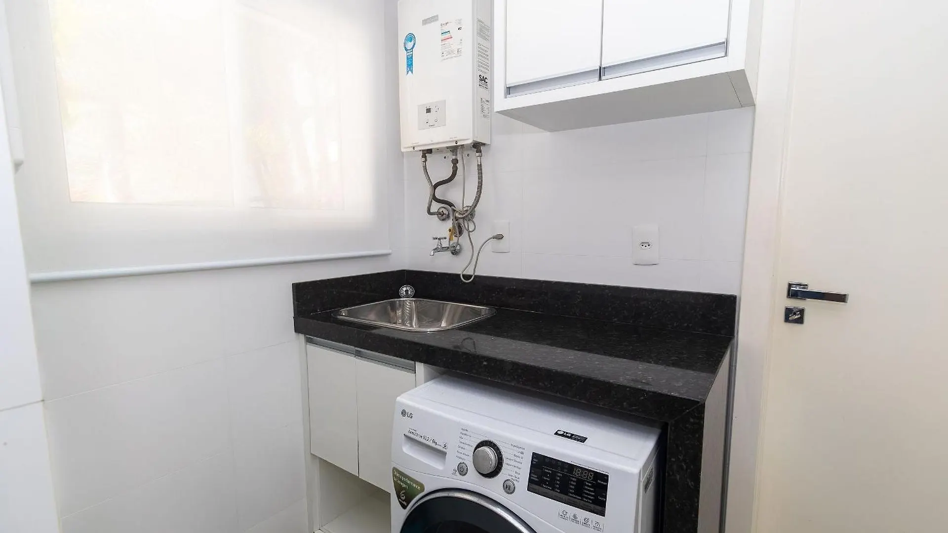 Varandas Do Atlantico 01B - Excelente Apartamento Em Condominio De Luxo A Beira Mar - Piscina Climatizada - Academia - Bombinhas Apartment