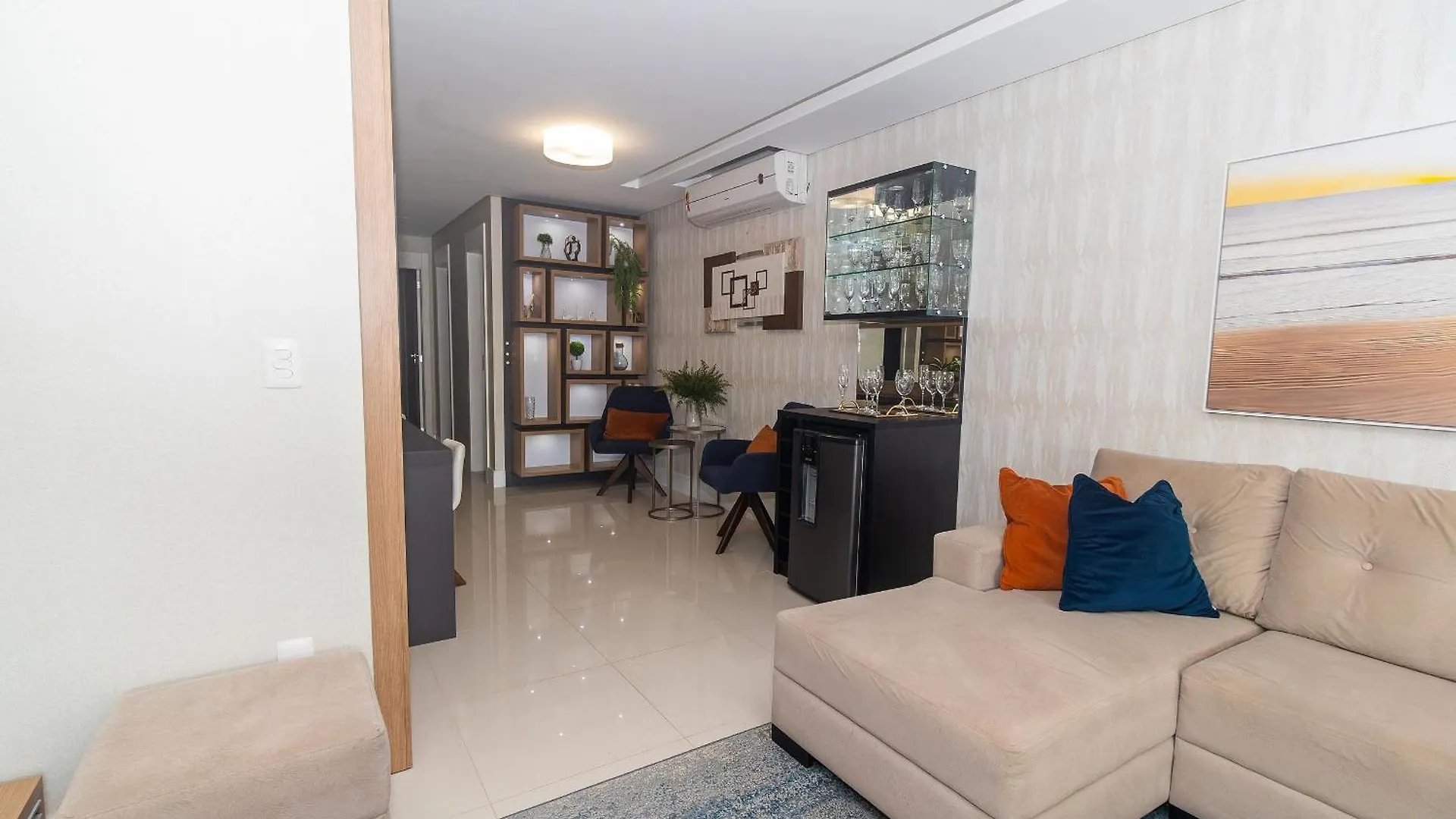 Varandas Do Atlantico 01B - Excelente Apartamento Em Condominio De Luxo A Beira Mar - Piscina Climatizada - Academia - Bombinhas