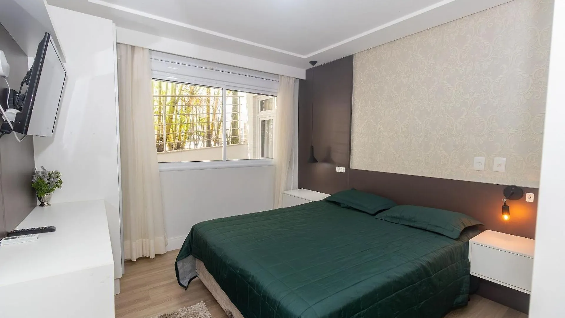 Varandas Do Atlantico 01B - Excelente Apartamento Em Condominio De Luxo A Beira Mar - Piscina Climatizada - Academia - Bombinhas Apartment